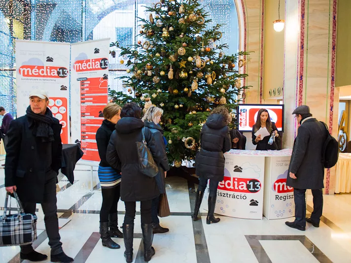 Nincs több elvesztegetni való idő a médiában