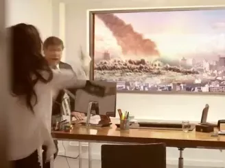 Ijesztgetős reklám az LG-től