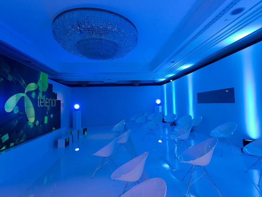 Egy hotel bálterméből laboratórium lett