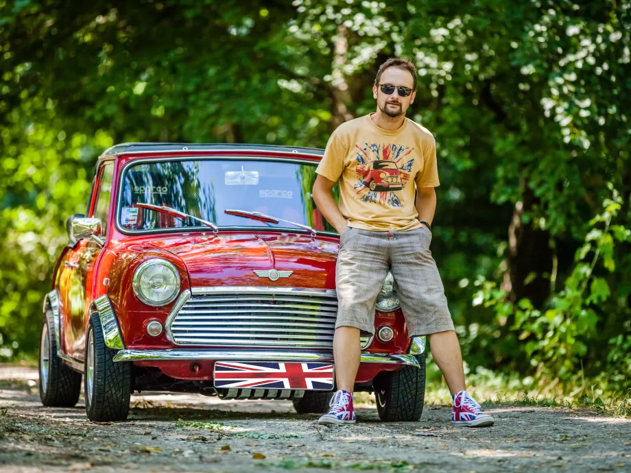 Az UAZ-tól az elektromos motorig