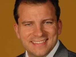 Várdy Zoltán a londoni UNI-nál