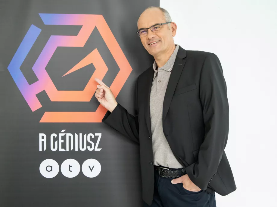 Szeptemberben új évaddal tér vissza A Géniusz és Gundel Takács Gábor a képernyőre