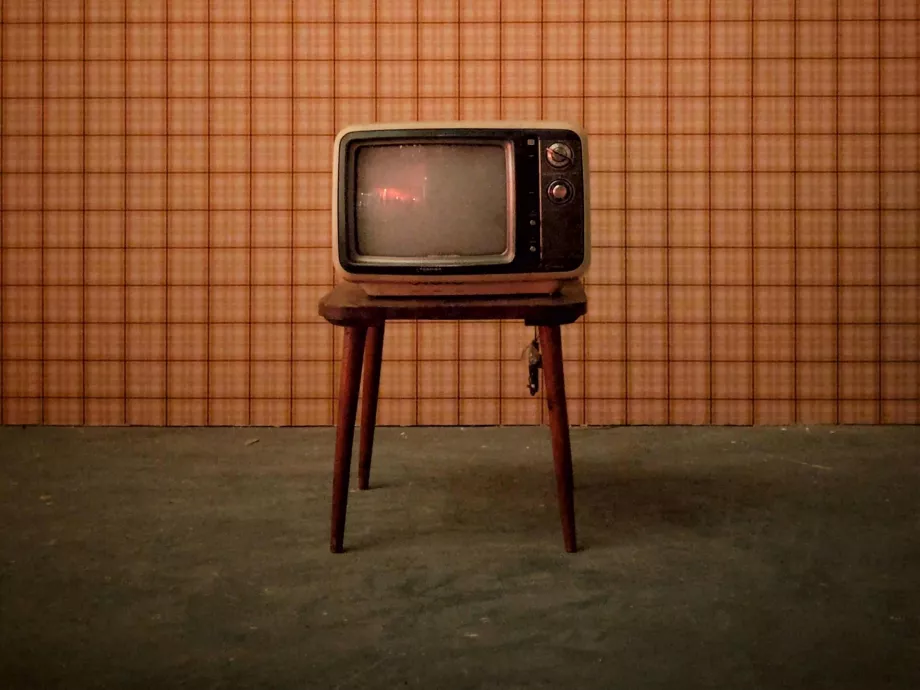 104 millió forintot ad tévéműsorokra az NMHH
