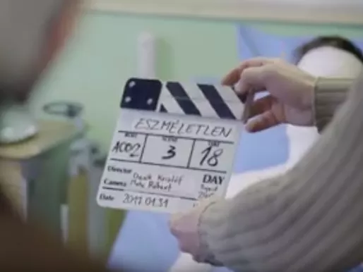 Nézd meg Deák Kristóf új sorozatának werkfilmjét!
