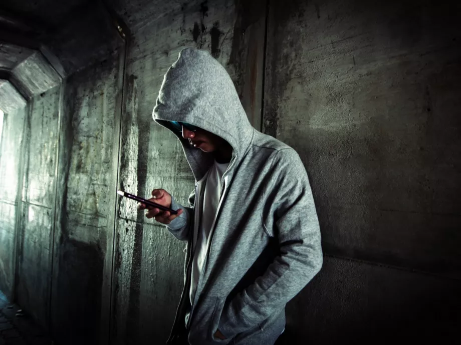 A gyerek a legnagyobb hacker, avagy van-e értelme tiltani a közösségi oldalaktól a 18 év alattiakat?