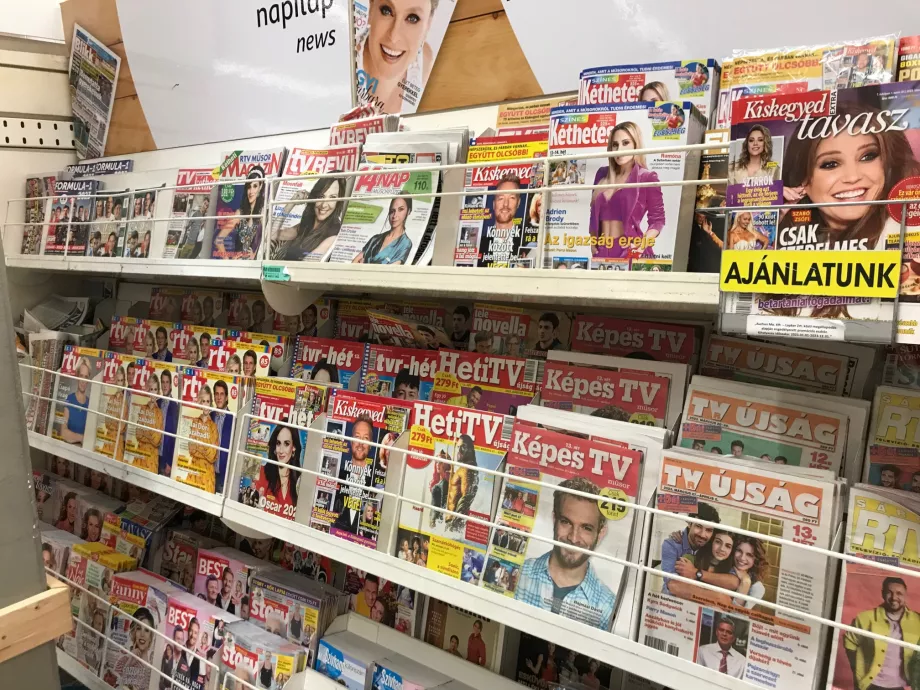 Leginkább az olvasó sínyli meg a postai lapárusítás leállítását