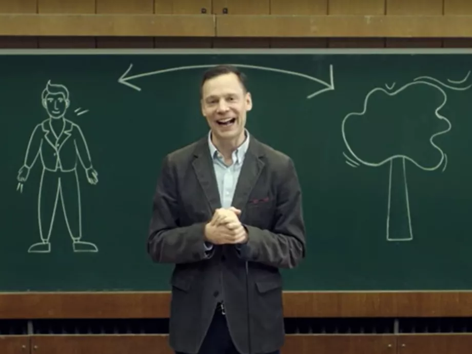 „Egy átlagos magyar kevés árnyékot ad” – Litkai videóban védi a fákat