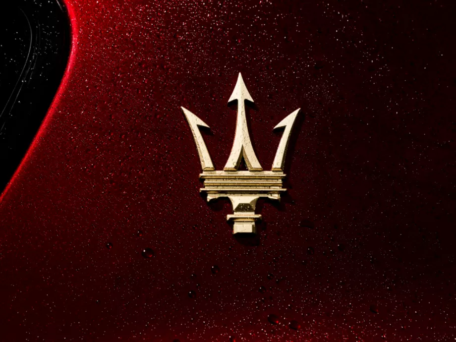Százéves lesz a Maserati legendás Trident emblémája