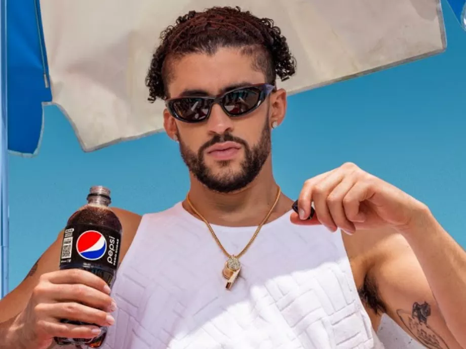 Bad Bunny rapperrel nyitja a nyarat strandolós szpotjában a Pepsi
