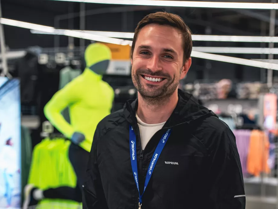 Varga Márton veszi át Herczeg Lilla feladatait a Decathlonnál
